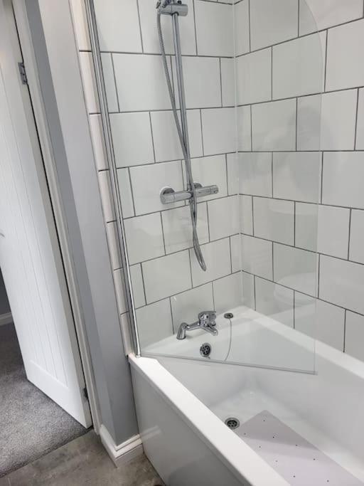 Modern Apartment Nottingham Extérieur photo
